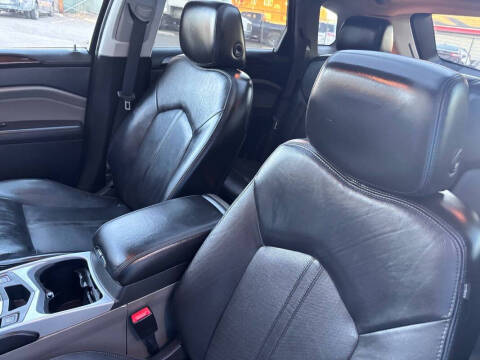 2010 Cadillac SRX Luxury Collection