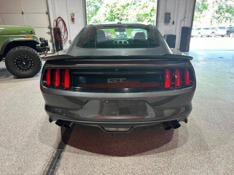 2017 Ford Mustang GT Premium