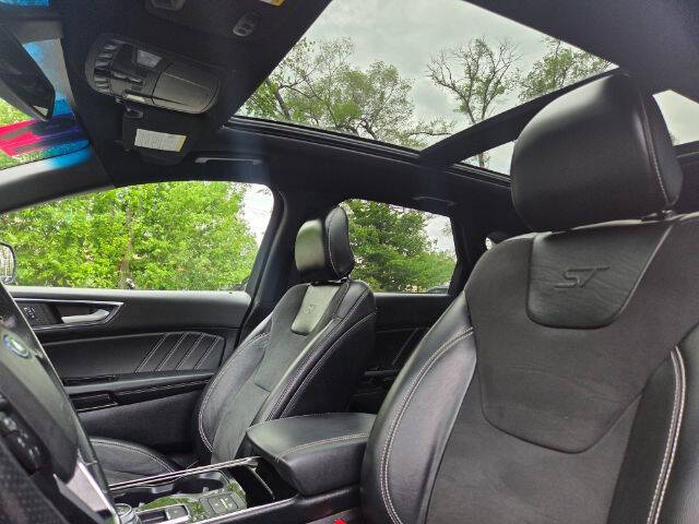 2019 Ford Edge ST