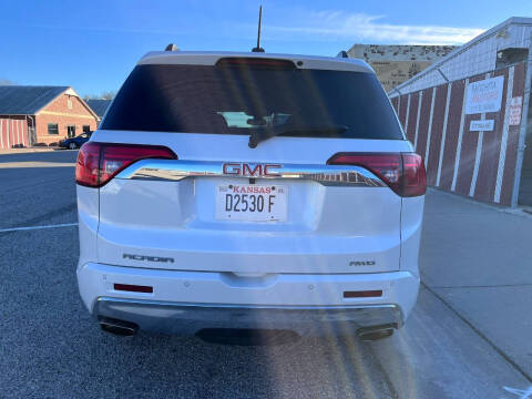 2017 GMC Acadia Denali