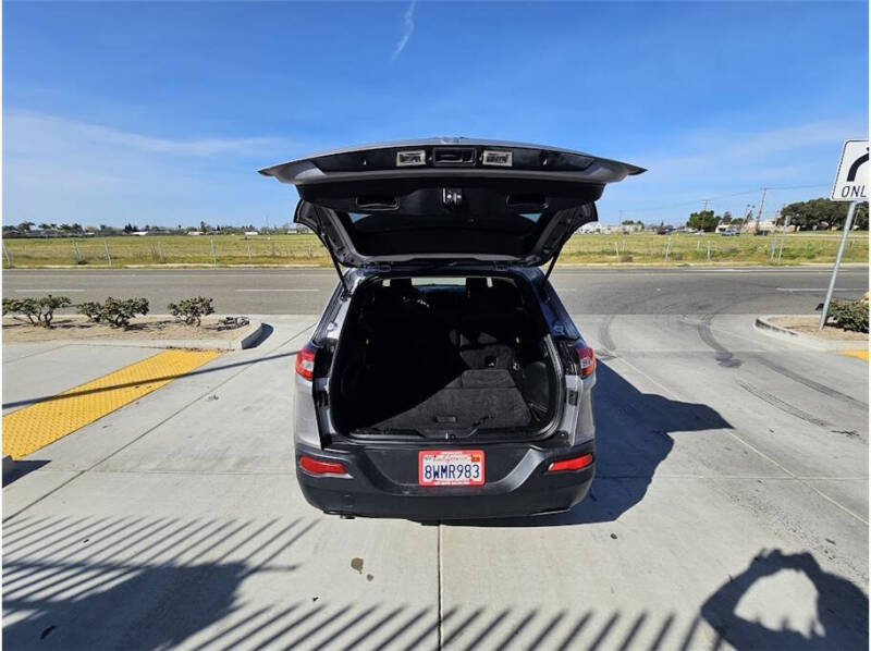 2018 Jeep Cherokee Latitude