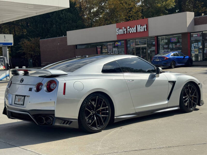 2018 Nissan GT-R Premium