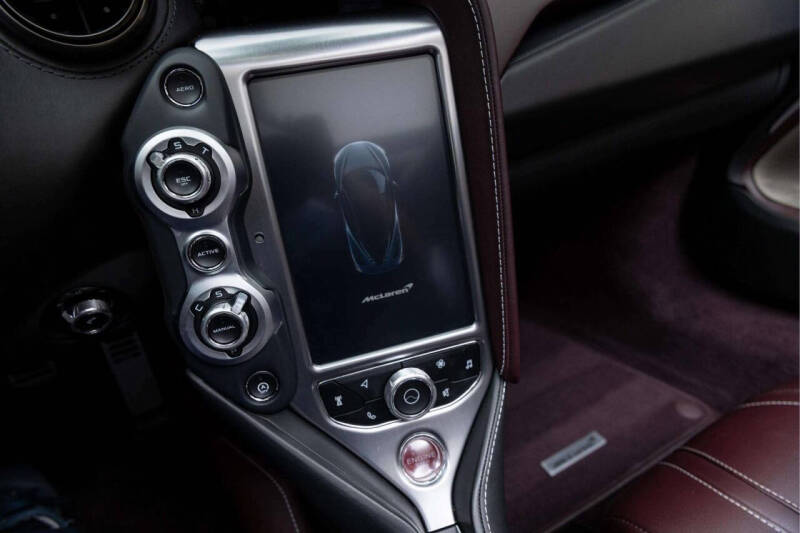 2020 McLaren 720S Spider Luxury