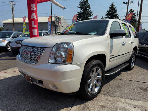 2010 GMC Yukon Denali