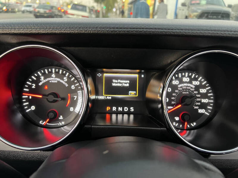 2016 Ford Mustang EcoBoost Premium