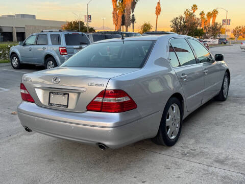 2004 Lexus LS 430