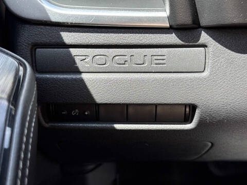 2022 Nissan Rogue S