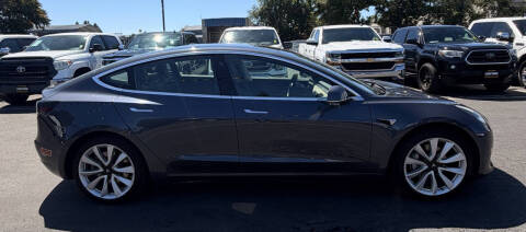 2020 Tesla Model 3 Standard Range Plus
