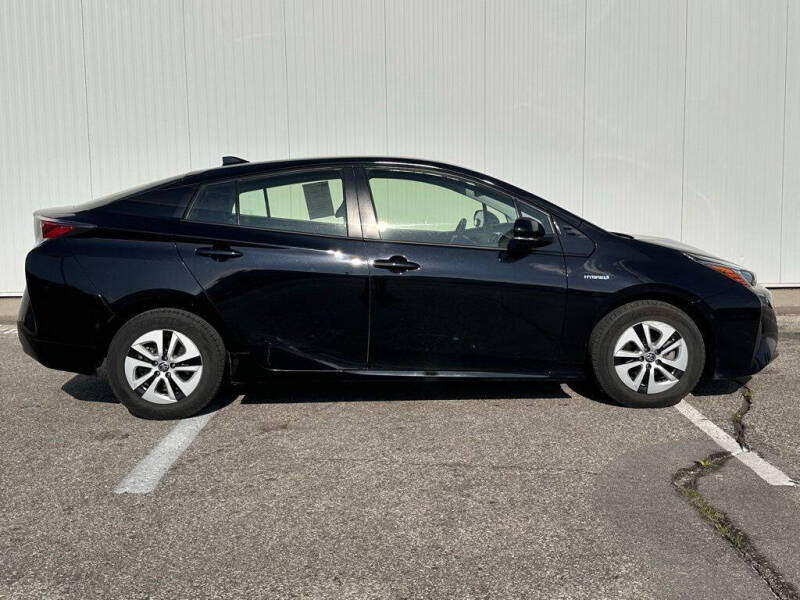 2018 Toyota Prius Three
