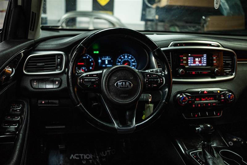 2016 Kia Sorento EX V6