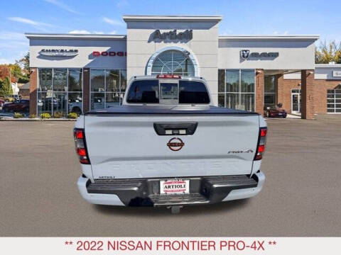 2022 Nissan Frontier PRO-4X