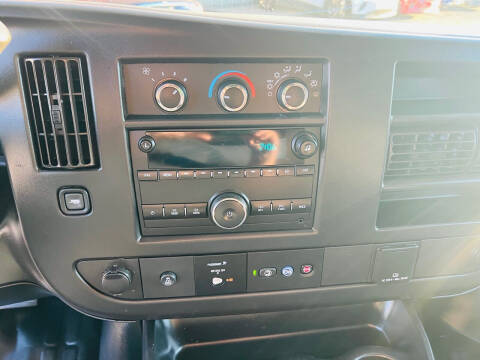 2018 Chevrolet Express 2500