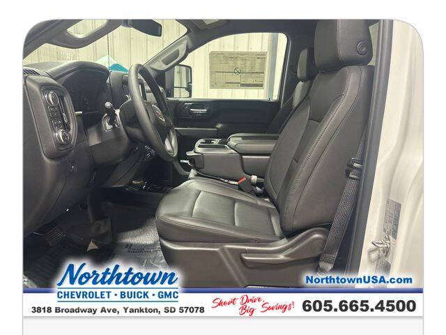 2026 GMC Sierra 2500HD Pro