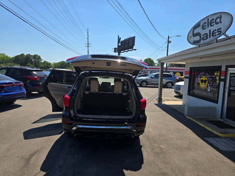 2017 Nissan Pathfinder Platinum