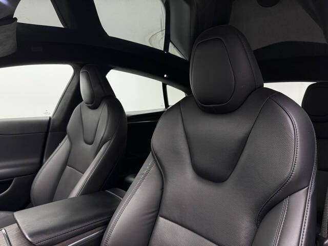 2023 Tesla Model S Standard Range