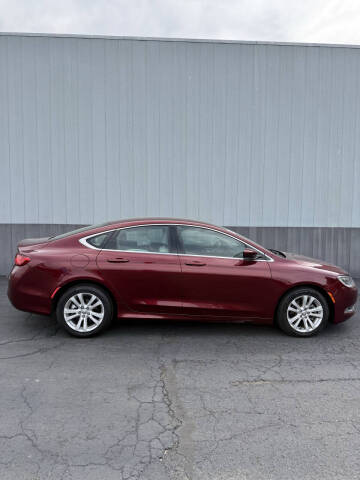 2016 Chrysler 200 Limited
