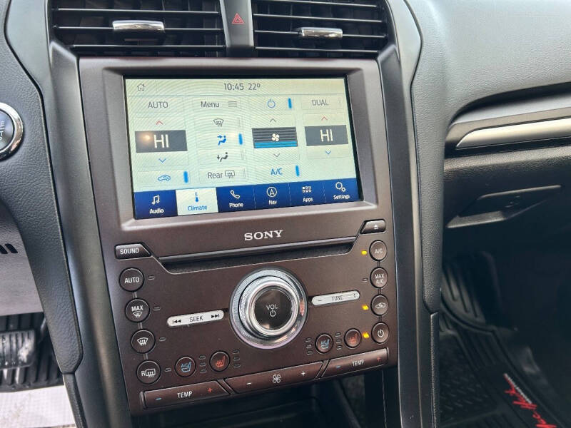 2020 Ford Fusion Titanium