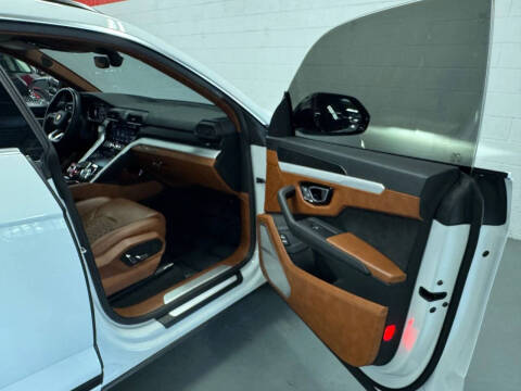 2021 Lamborghini Urus