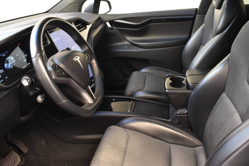 2018 Tesla Model X 75D