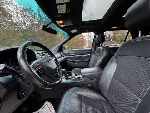 2017 Ford Explorer Sport