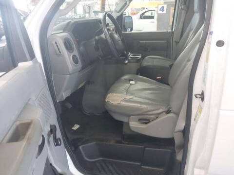 2010 Ford E-Series E-250