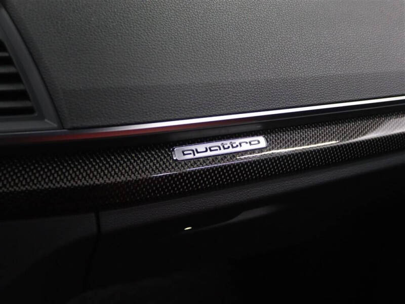 2018 Audi SQ5 3.0T quattro Prestige