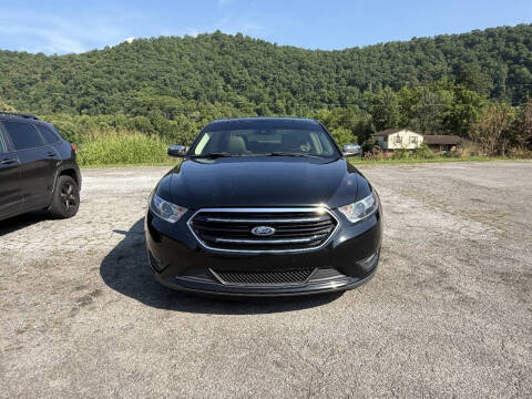2018 Ford Taurus Limited