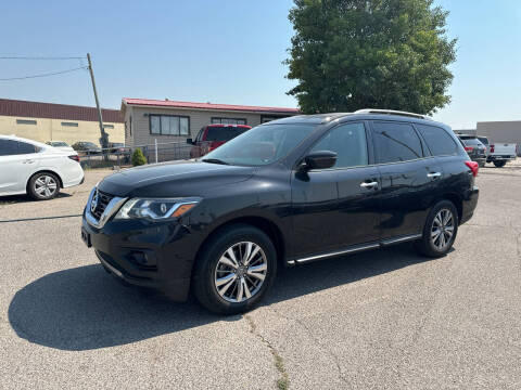 2019 Nissan Pathfinder for sale at Revolution Auto Group in Idaho Falls ID