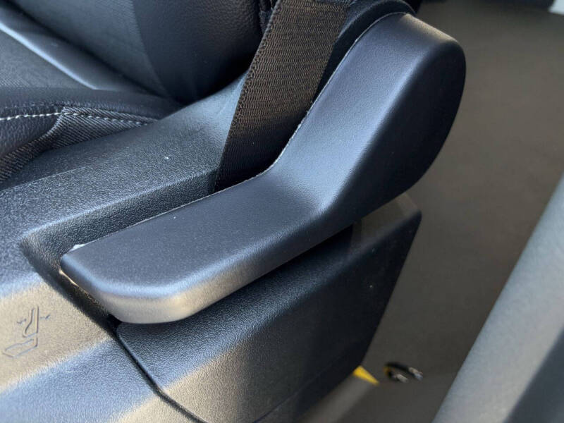 2025 Ford Transit 250