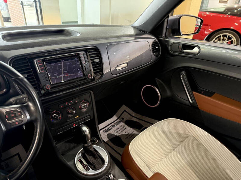 2016 Volkswagen Beetle 1.8T Classic PZEV