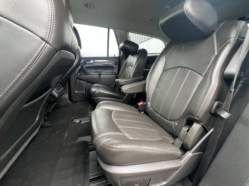 2017 Buick Enclave Leather