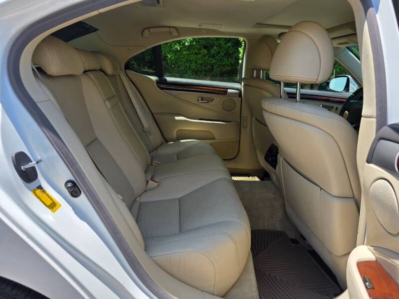 2014 Lexus LS 460