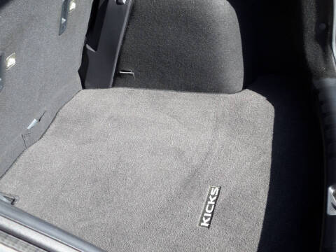 2019 Nissan Kicks S