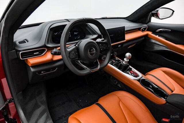 2025 Lotus Emira V6 Base