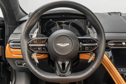 2025 Aston Martin DB12 Volante