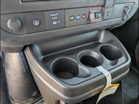 2025 Chevrolet Express 2500