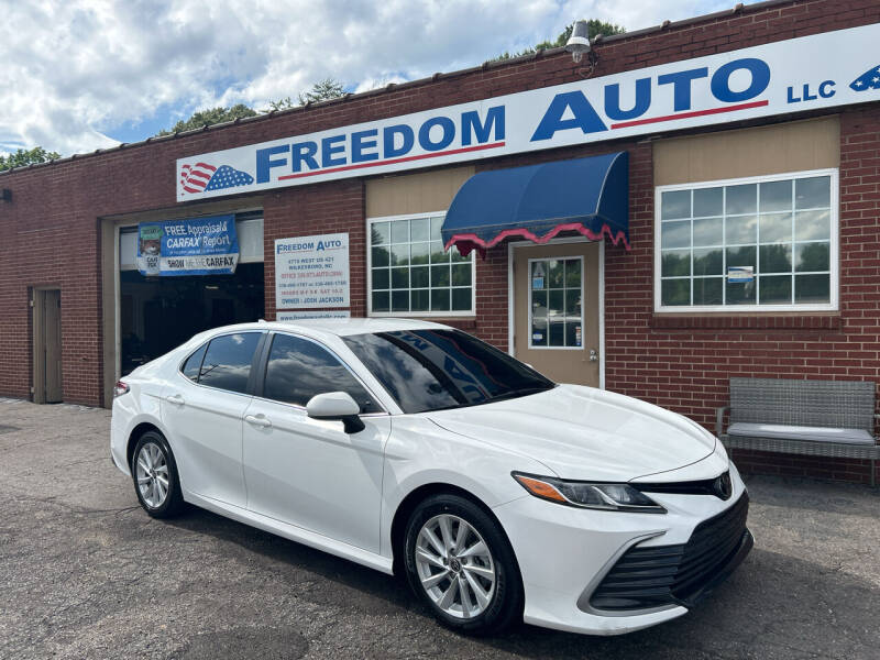 2021 Toyota Camry for sale at FREEDOM AUTO LLC in Wilkesboro NC