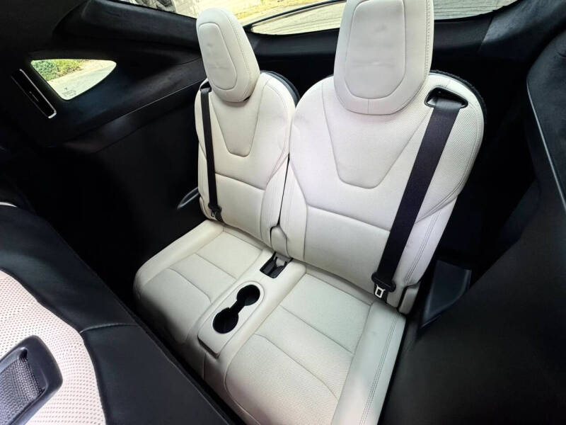 2022 Tesla Model X