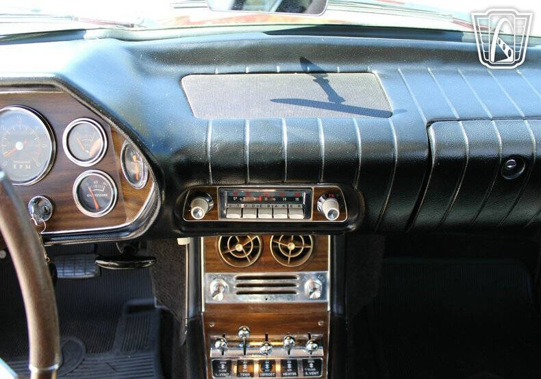 1964 Studebaker Avanti