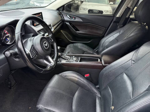 2017 Mazda MAZDA3 Grand Touring