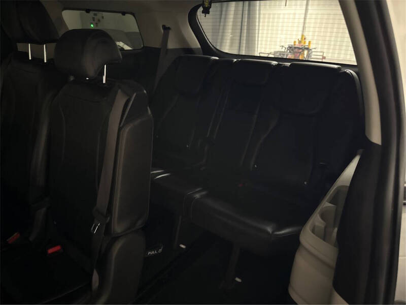 2022 Kia Carnival EX