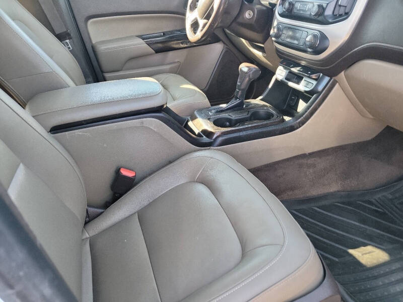 2017 GMC Canyon SLT