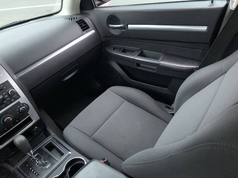 2009 Dodge Charger SXT