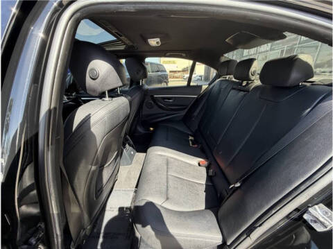 2017 BMW 3 Series 330i
