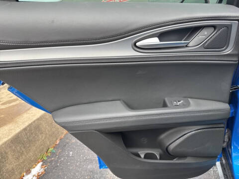 2025 Alfa Romeo Stelvio