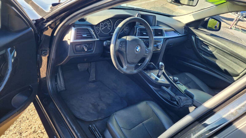 2016 BMW 3 Series 320i