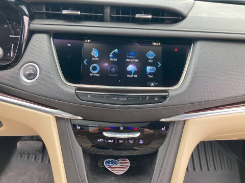 2017 Cadillac XT5 Luxury