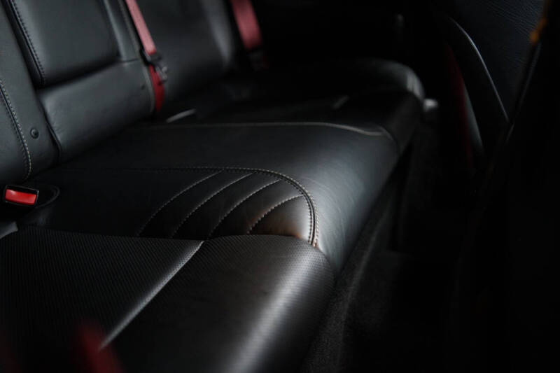 2015 Dodge Challenger SRT Hellcat