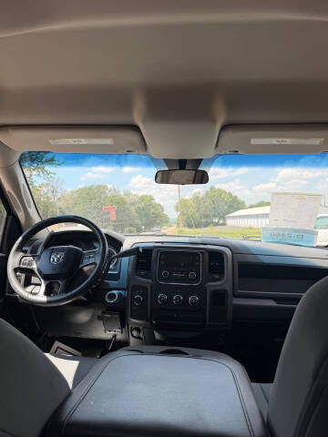2017 RAM 1500 Express