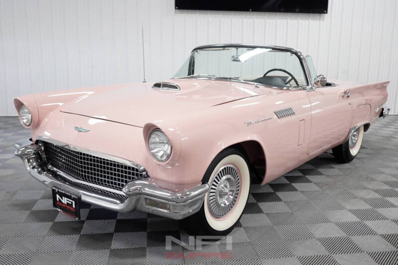 1957 Ford Thunderbird